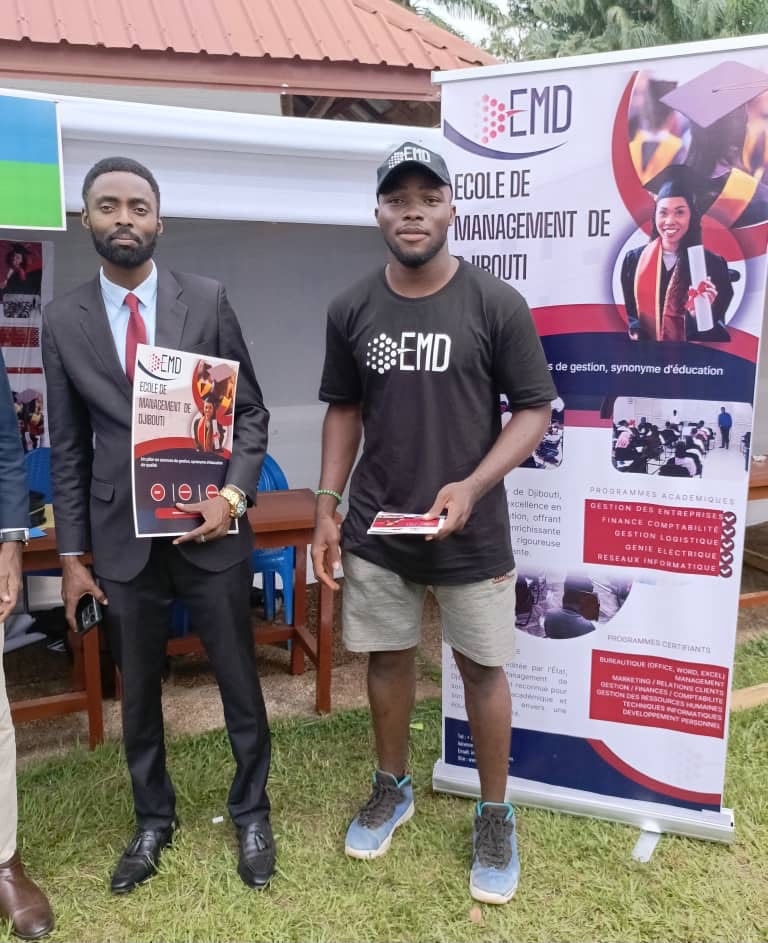 Stand École de Management de Djibouti au SIOE 2025